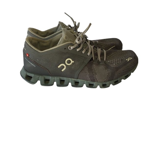 ON CLOUD Running Shoe - Picture 3 of 11